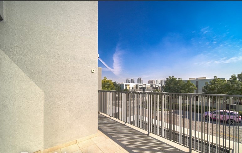 Great Location | Close to Pool | Exclusive AED 3,799,000