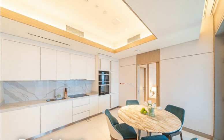 Luxurious 2 Bedroom | Furnished | Sea View